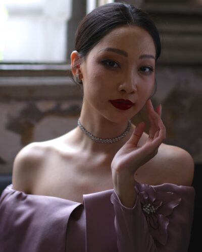 Miss Saigon, Fine art street and travel photography from Vietnam, Photography by Jeroen Busschers.