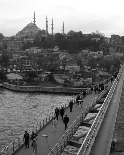 Fine art street photography from Istanbul from the Istanbul series, photography by Jeroen Busschers